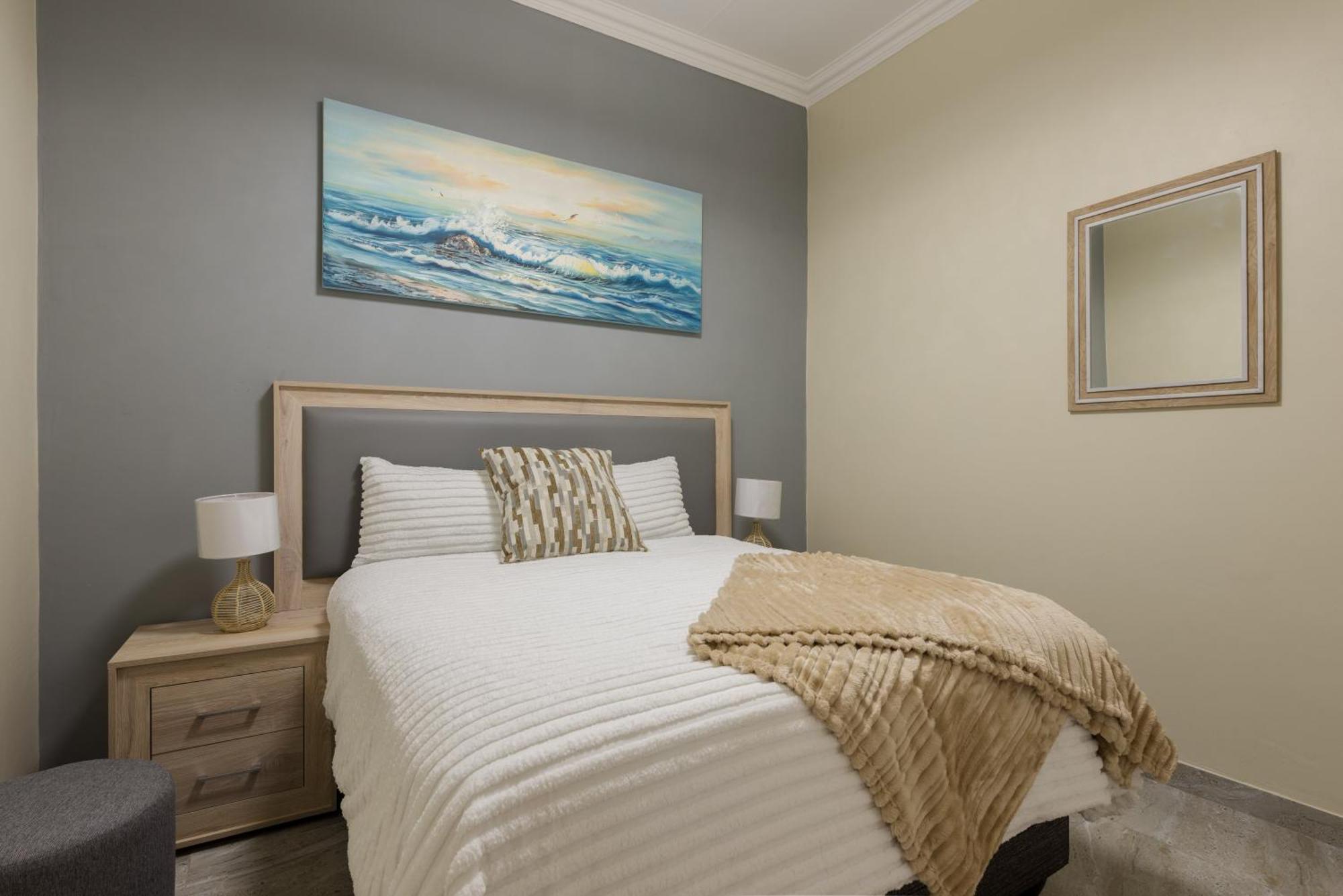 Evans Village - Apartments & Spa Johannesburg Exterior photo